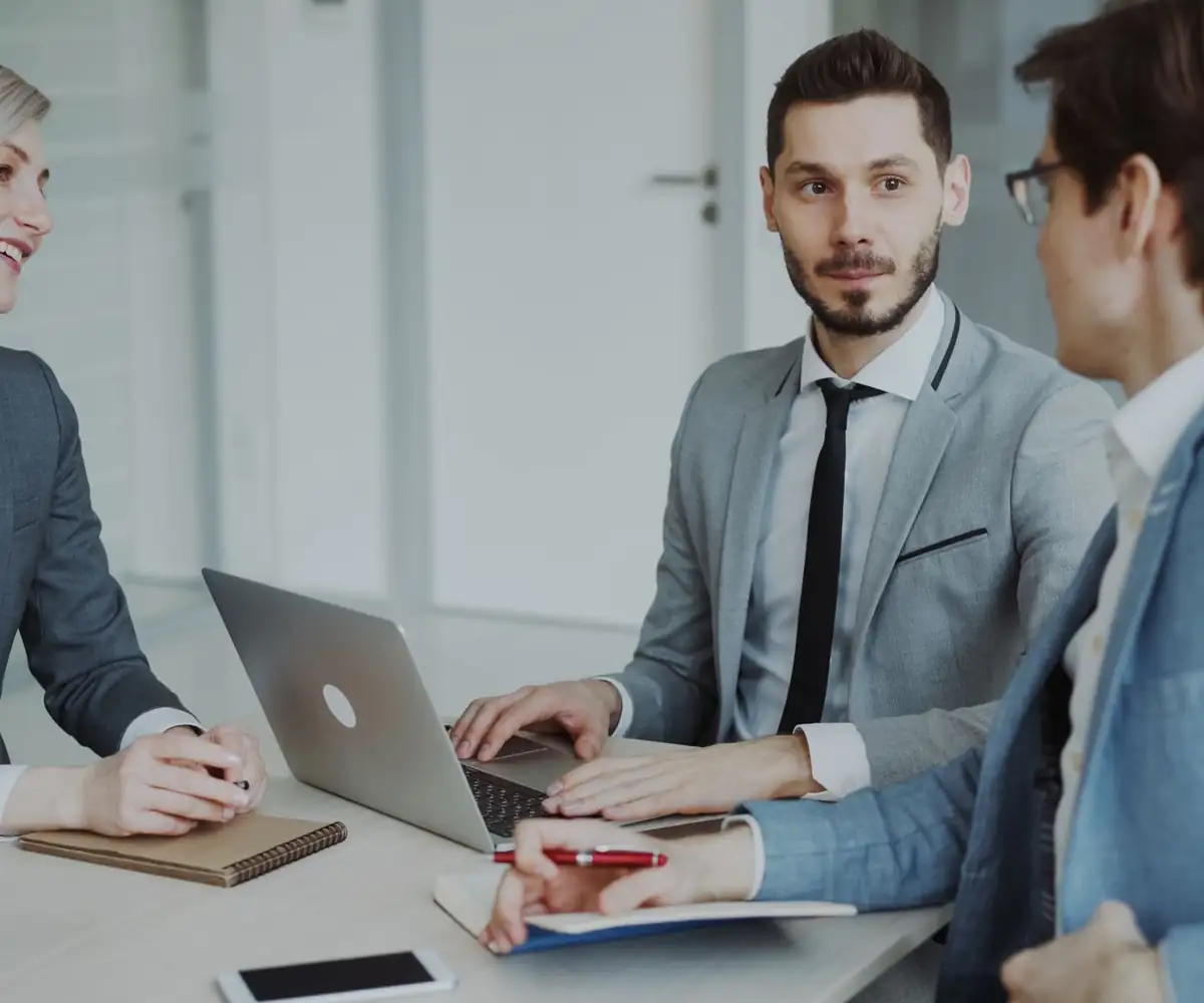 A practice team meeting with their consultant